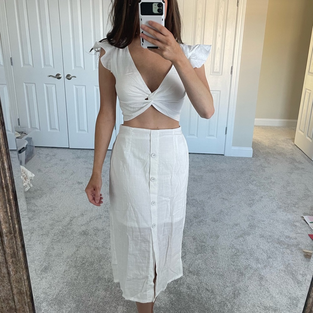 Two piece white set